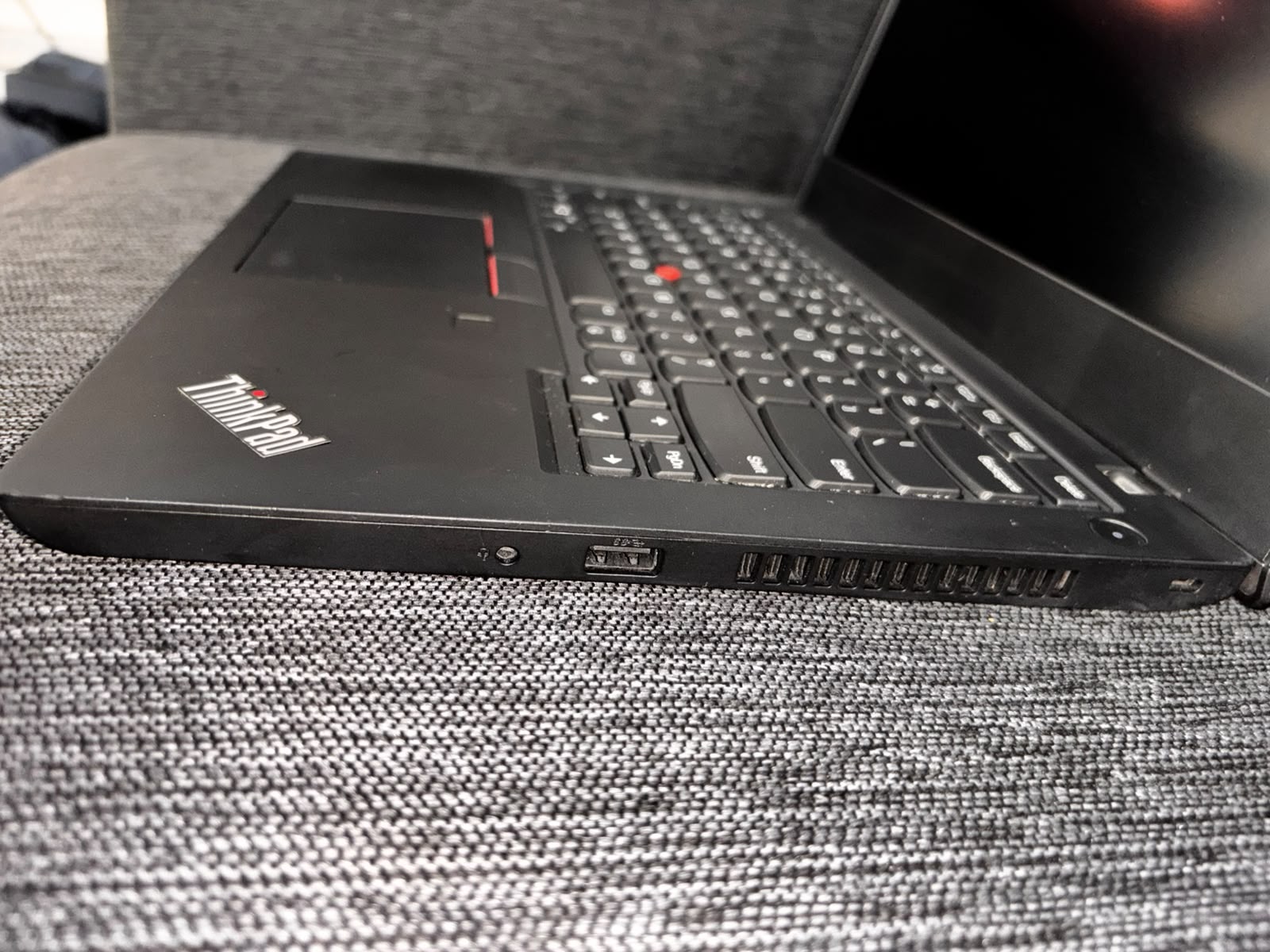 THINKPAD L14 R7 PRO 4750 8/256
